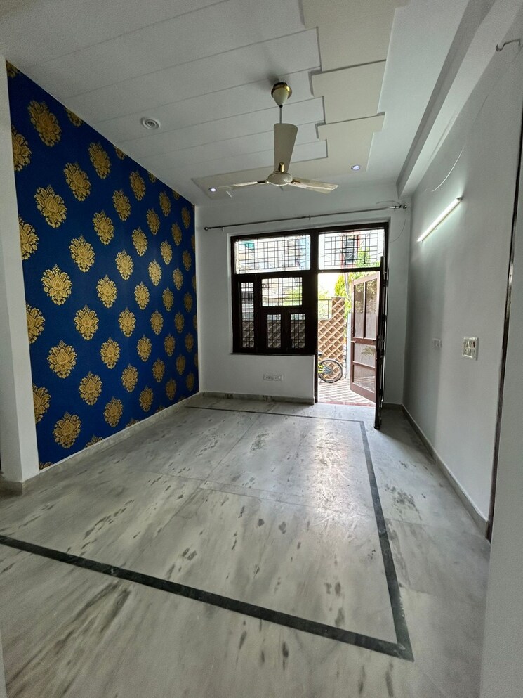 Bedroom, sector 22 2 Bedroom 1590 Sq.Ft. Independent House In Sector 22 Gurgaon 9236016