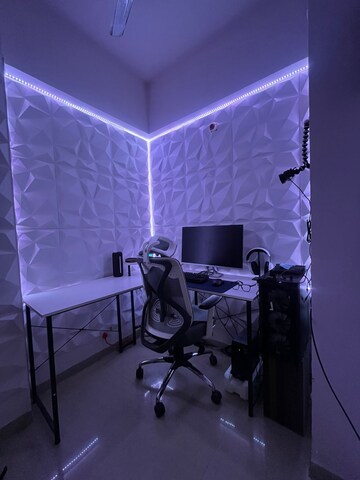 Study Room in 2 BHK Apartment at Nirala Estate, Tech Zone 4 Greater Noida – for Sale
