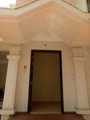 Building Lobby in 5 BHK Apartment at Vasant Vihar Row House III, Baner – for Rent