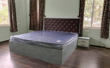 Bedroom in 5 BHK Apartment at Vasant Vihar Row House III, Baner – for Rent