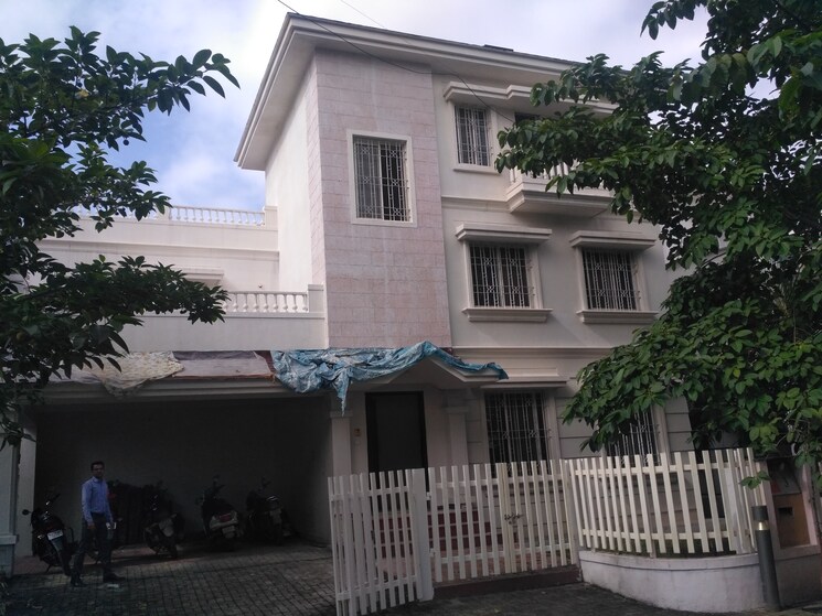 Exterior View, vasant-vihar-row-house-iii 5 Bedroom 6000 Sq.Ft. Apartment In Baner Pune 9236109