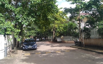 Parking in 5 BHK Apartment at Vasant Vihar Row House III, Baner – for Rent