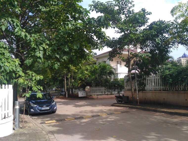  Parking, vasant-vihar-row-house-iii 5 Bedroom 6000 Sq.Ft. Apartment In Baner Pune 9236109