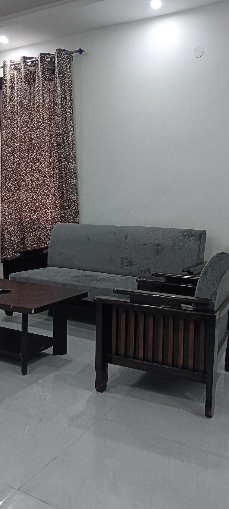 Living Room, ardee-city-palm-grove-heights 3 Bedroom 2576 Sq.Ft. Apartment In Sector 52 Gurgaon 9236241