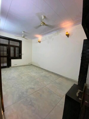 Room in 3 BHK Builder Floor at Vasundhara Sector 1 – for Sale