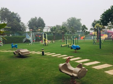  Plot – Garden View at Central Park Flower Valley Mikasa Plots, Sohna Sector 33 - for Sale