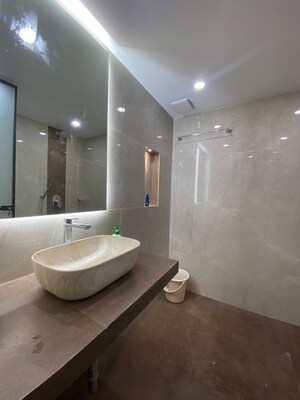 Bathroom in 5 BHK Apartment at Sindh Society, Aundh – for Rent