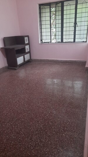 2 BHK Apartment For Rent in Shri Senapati Bapat CHS, Senapati Bapat Road