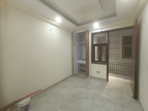 Room in 1 BHK Builder Floor at Chattarpur – for Rent