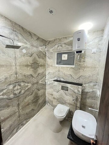 Bathroom in 1 BHK Builder Floor at Saket – for Rent