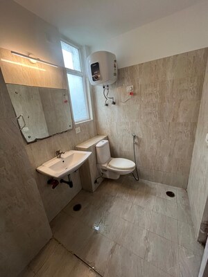 Bathroom in 2.5 BHK Apartment at Futec Gateway, Sector 75 – for Rent