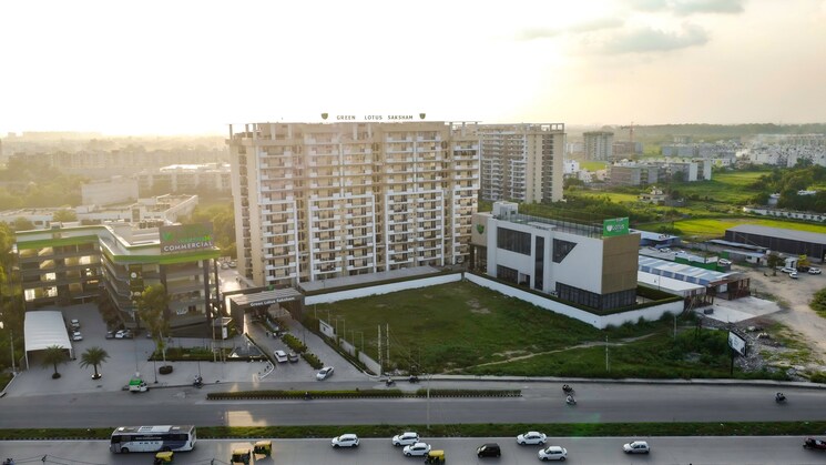 Exterior View, maya-green-lotus-saksham 3 Bedroom 1346 Sq.Ft. Apartment In International Airport Road Zirakpur 9144710