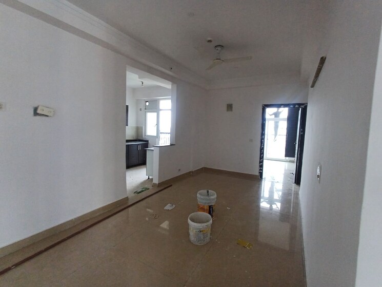 Room, supertech-livingston 2.5 Bedroom 1320 Sq.Ft. Apartment In Sain Vihar Ghaziabad 9236482