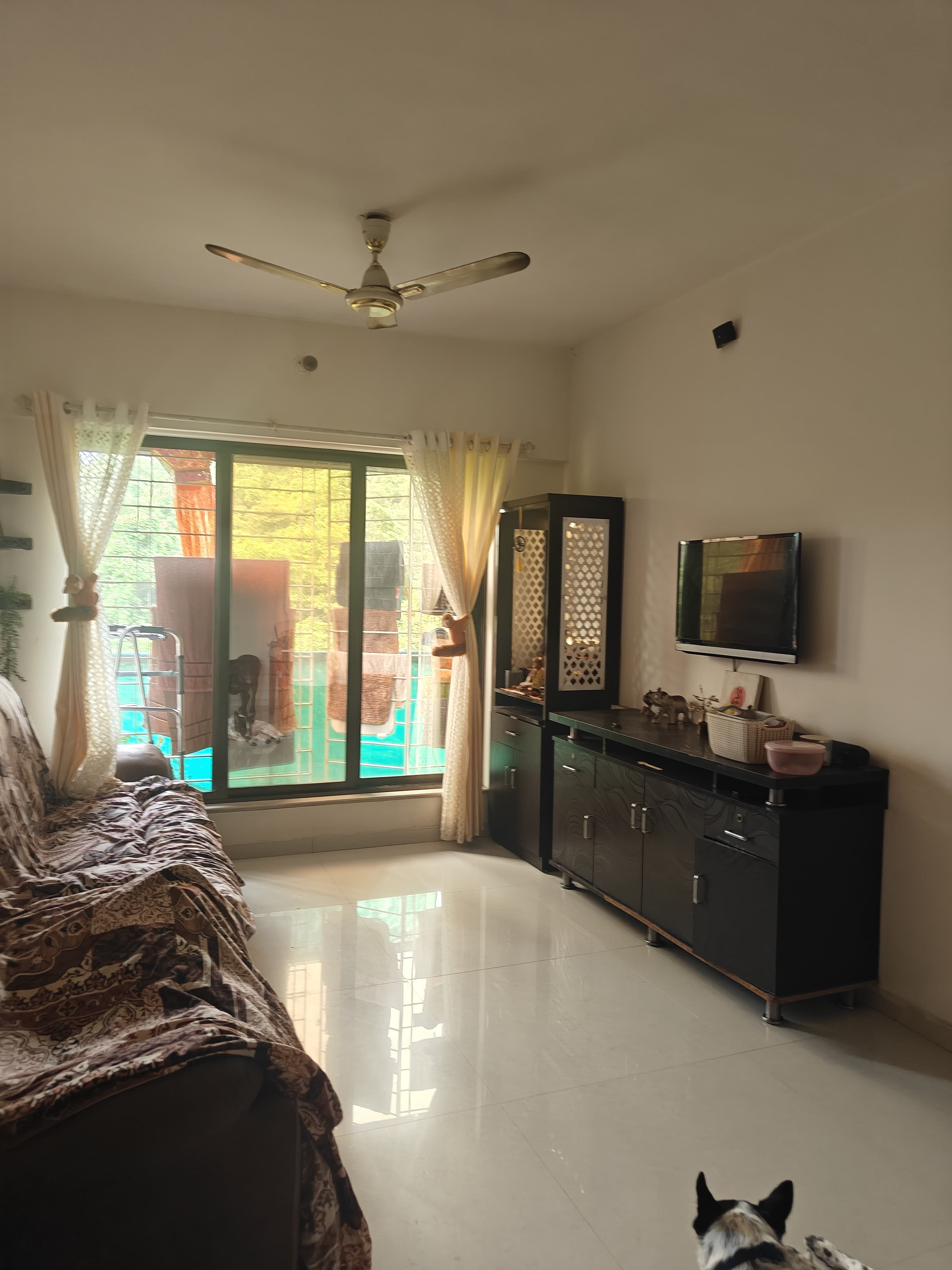 2 BHK + Extra Room Apartment For Rent in Rutu Estate