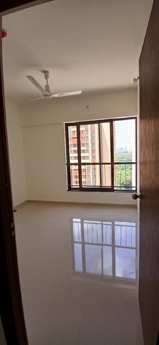 2 BHK + Study Room 708 Sq.Ft. Apartment in Shapoorji Pallonji Joyville Celestia