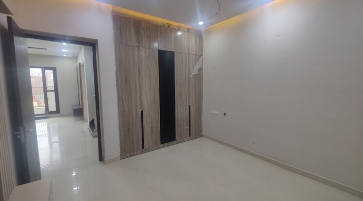 Room, kharar landran road 3 Bedroom 1800 Sq.Ft. Villa In Kharar Landran Road Mohali 9236554