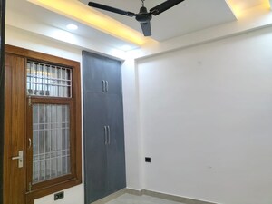 Room in 2 BHK Builder Floor at Vasundhara Sector 1 – for Sale