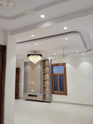 Building Lobby in 2 BHK Builder Floor at Vasundhara Sector 5 – for Sale