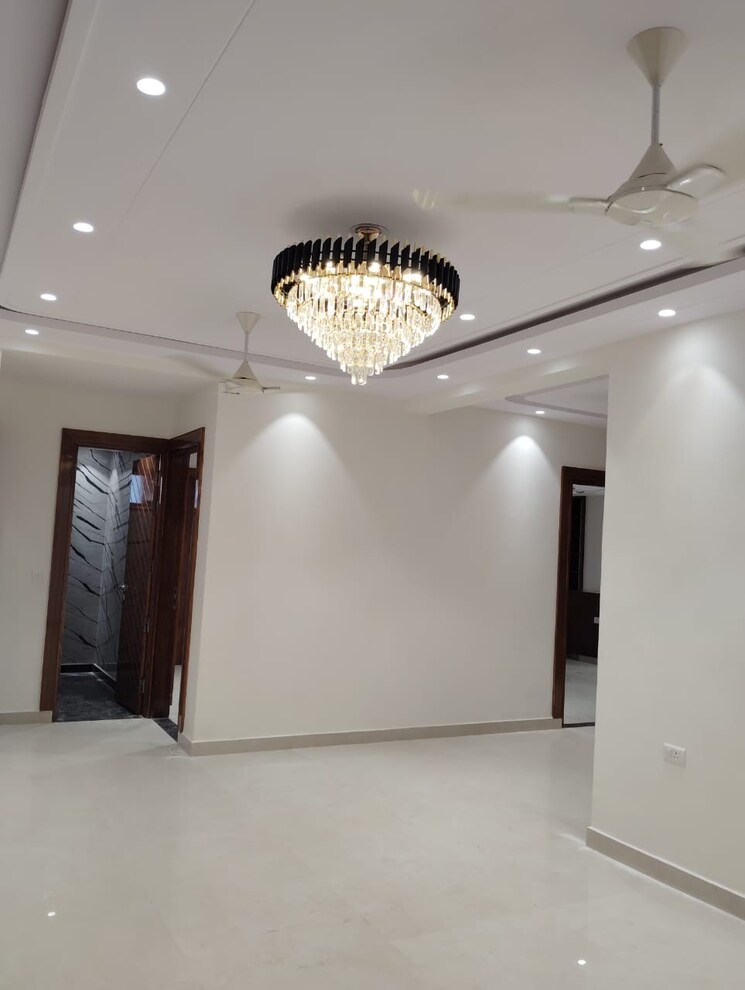 Room, vasundhara sector 5 2 Bedroom 855 Sq.Ft. Builder Floor In Vasundhara Sector 5 Ghaziabad 9236555