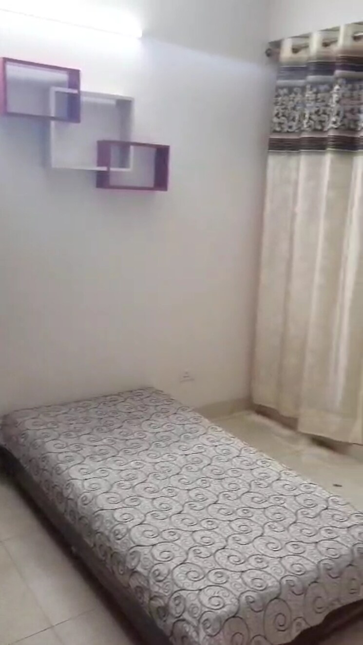 Bedroom, bpl-apartments 1 Bedroom 400 Sq.Ft. Independent House In Sector 48 Gurgaon 9236574