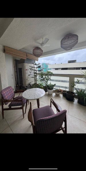 4 BHK Apartment For Rent in Mannat Building, Andheri West