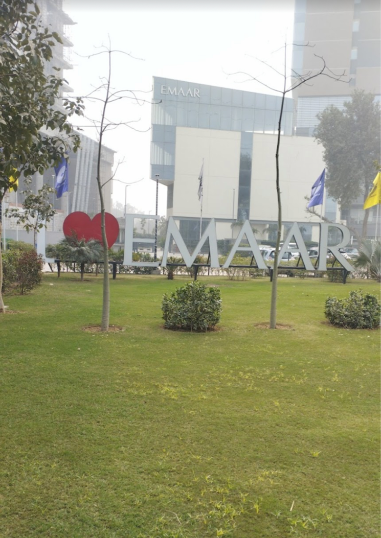 Garden, emaar-mgf-colonnade Commercial Shop 550 Sq.Ft. In Rosewood City Gurgaon 9236690