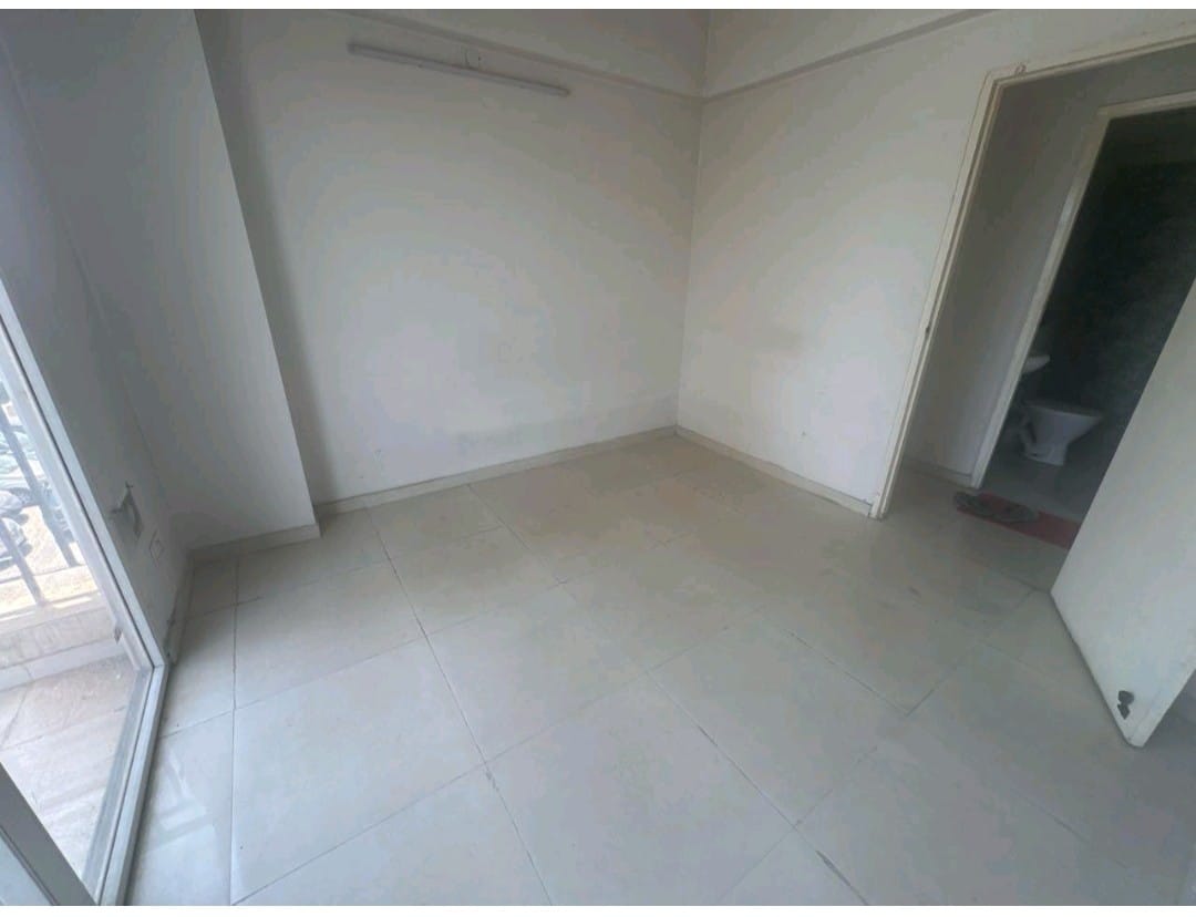 3 BHK + Pooja Room Builder Floor For Sale in DLF Gardencity Enclave
