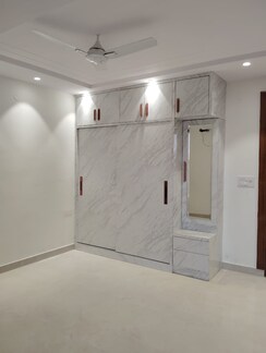 3 BHK Builder Floor For Sale in Vasundhara Sector 5