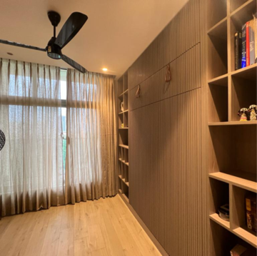 Room in 3 BHK Apartment at One Hiranandani Park, Brahmand – for Rent