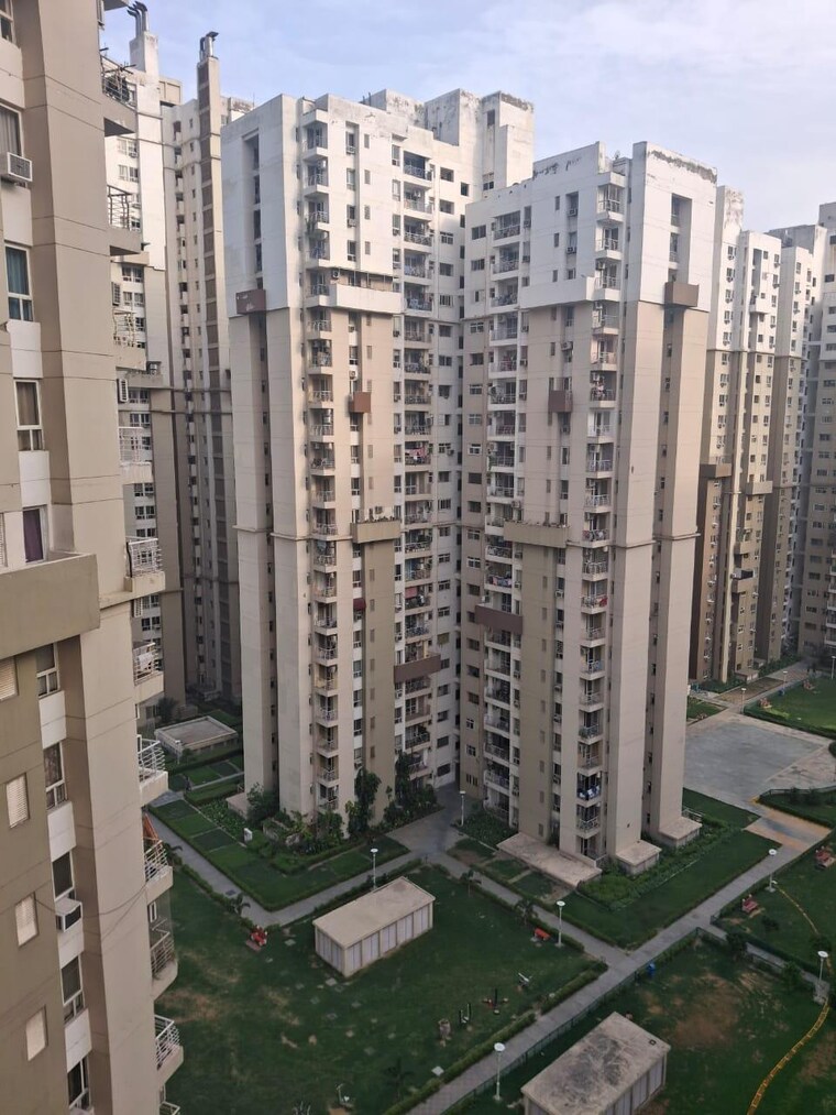 Exterior View, 3c-lotus-boulevard 3 Bedroom 1860 Sq.Ft. Apartment In Sector 100 Noida 9236630