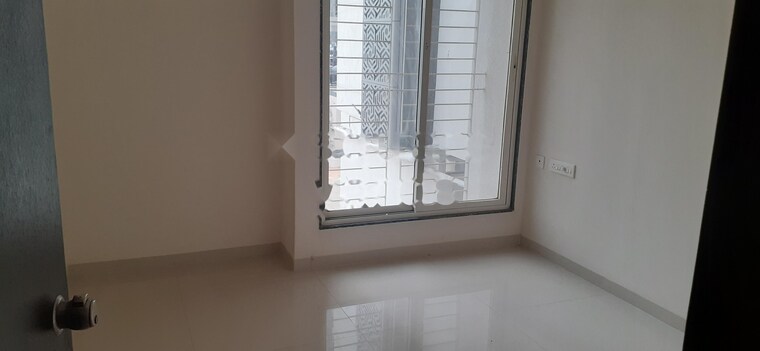 Room, basil-mondale 3 Bedroom 632 Sq.Ft. Apartment In Mundhwa Pune 9236629