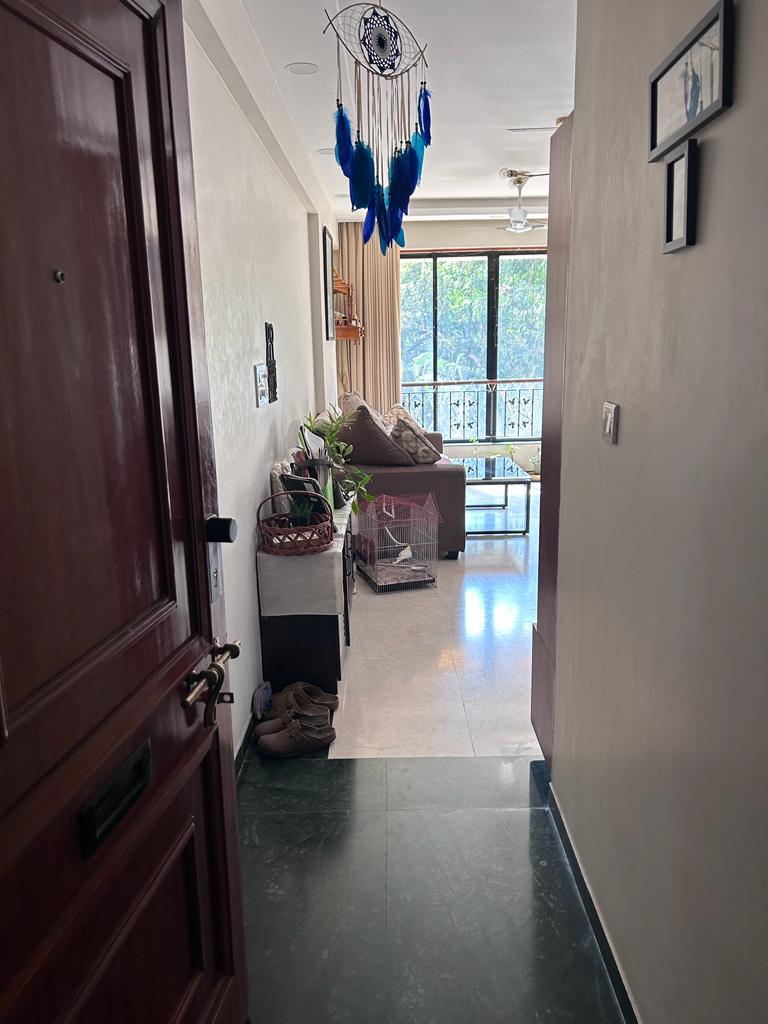 5 BHK + Pooja Room,Servant Room Apartment For Sale in Hiranandani Gardens Valencia