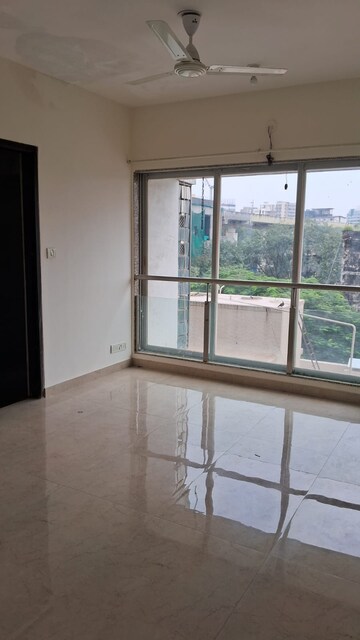 2 BHK Apartment For Rent in Sadguna Raj Ek Jyot Sukriti, Chembur