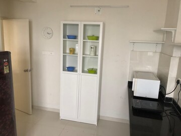 Room in 4 BHK Apartment at Pacifica Hill Crest, Gachibowli – for Rent