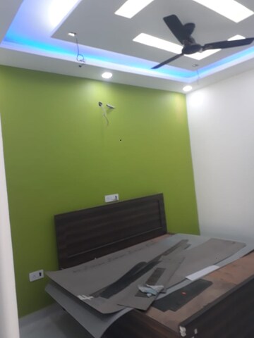 Furnished Amenities in 3 BHK Builder Floor at Indra Complex, Sector 87 – for Sale