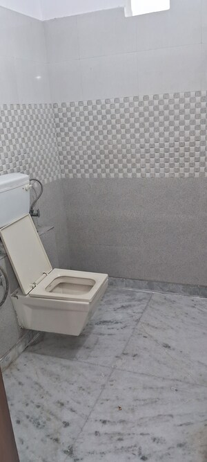 Bathroom in 3.5 BHK Builder Floor at Anand Nagar – for Rent