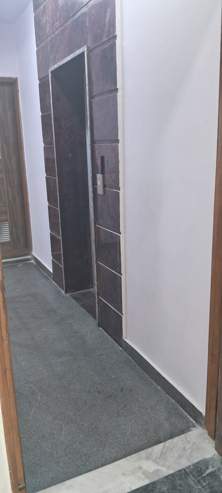 Other, anand nagar 3.5 Bedroom 250 Sq.Yd. Builder Floor In Anand Nagar Delhi 9236827