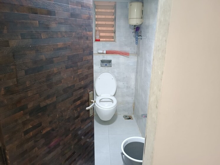 Bathroom, marwin-prince-tower 2 Bedroom 1200 Sq.Ft. Apartment In Kharghar Sector 20 Navi Mumbai 9236834