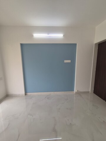 Room in 1 BHK Apartment at Shree Ostwal Emperial, Palghar – for Sale