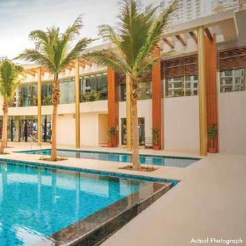 Swimming Pool in 1.5 BHK Apartment at Runwal Greens, Mulund West – for Rent