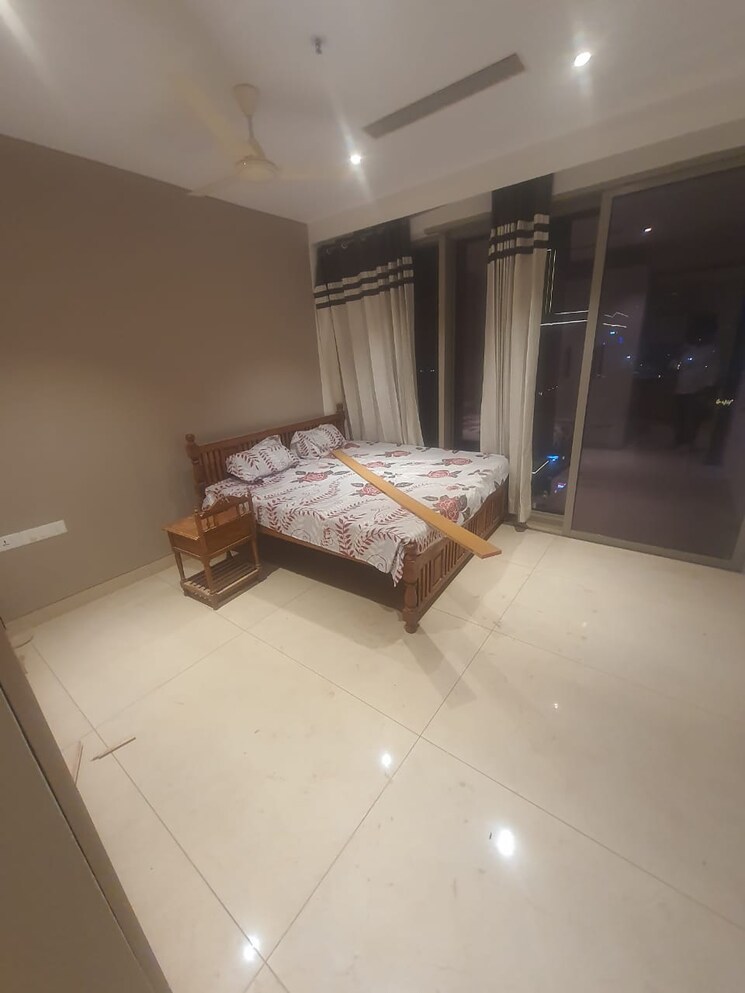 Room, m3m-one-key-resiments 2 Bedroom 1050 Sq.Ft. Apartment In Sector 67 Gurgaon 9236826