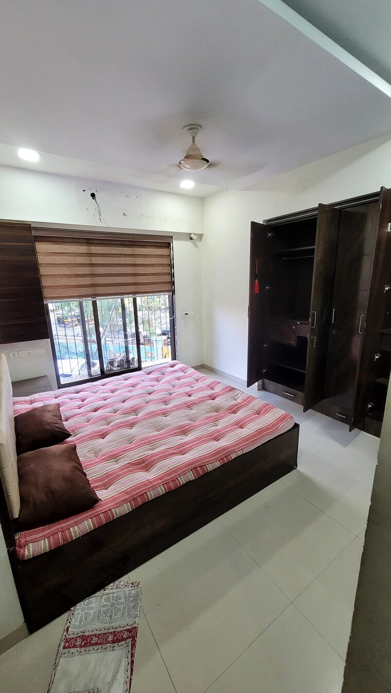 Bedroom, lodha-amara-tower-42-and-43 2 Bedroom 650 Sq.Ft. Apartment In Kolshet Road Thane 9236990