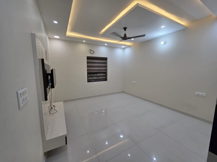 Room, omaxe-royal-street 3 Bedroom 1500 Sq.Ft. Apartment In Sector 14 Bahadurgarh 9236993