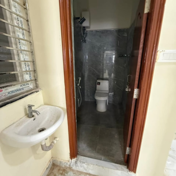 Furnished Amenities in 1 BHK Apartment at SR Residency Kondapur, Sriram Nagar – for Rent