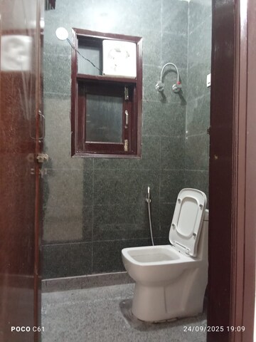 Bathroom in 2 BHK Builder Floor at Maidan Garhi – for Rent