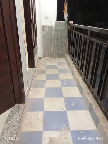 Balcony in 2 BHK Builder Floor at Maidan Garhi – for Rent