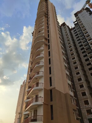 3 BHK Apartment – Exterior View View at Amrapali Crystal Homes, Sector 76 - for Rent