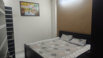 Master Bedroom in 2 BHK Apartment at Sector 5 – for Rent