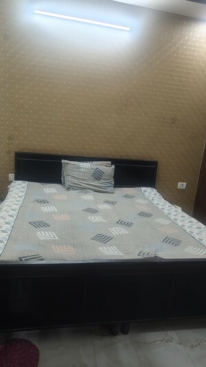Bedroom in 2 BHK Apartment at Sector 5 – for Rent