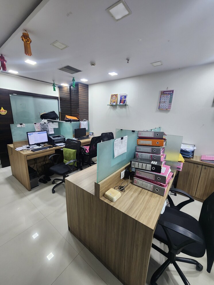 Team Area, omkar-the-summit-business-bay Commercial Office Space 575 Sq.Ft. In Andheri East Mumbai 9237113
